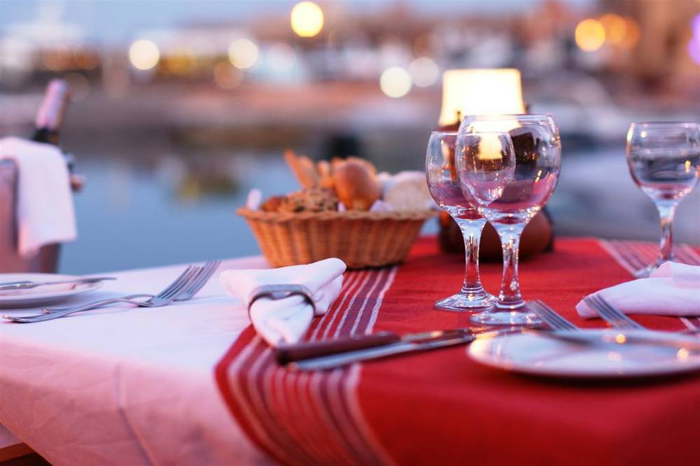 Captain'S Inn Hotel Hurghada Restaurant photo